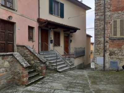 Appartamento in Vendita ad Arezzo Localetã  Pratantico